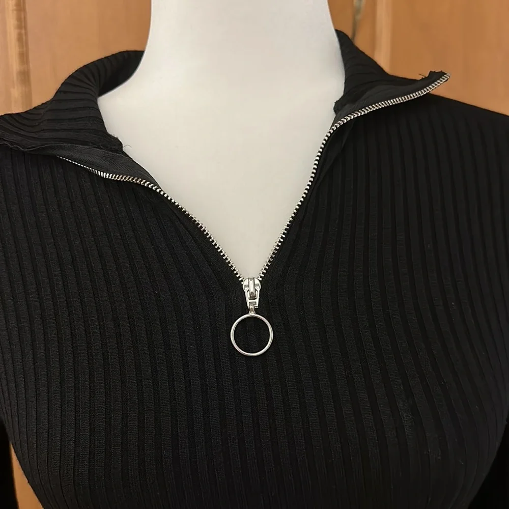 TOPSHOP BLACK DRESS - Picture 3 of 3